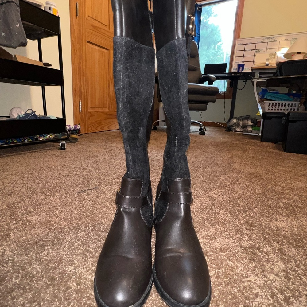 Shoe Dazzle Black Small Heeled Boots